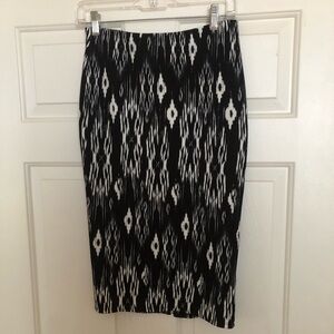14th & Union Black and White Pencil Skirt Knee-Length Work